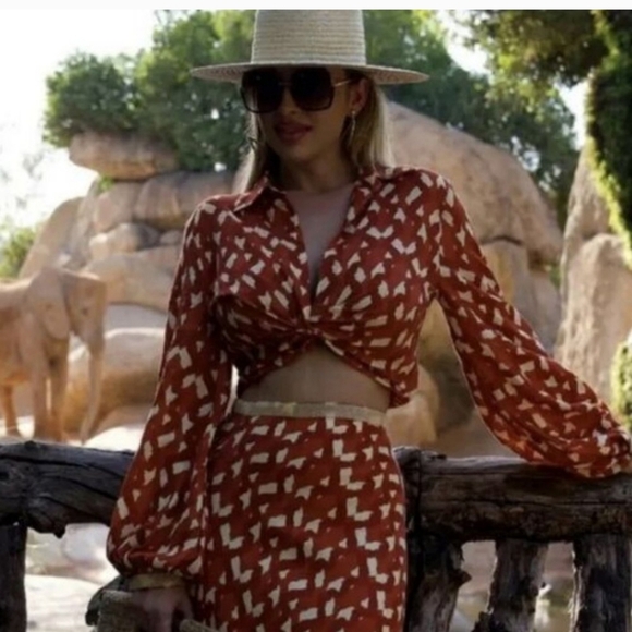 Zara Linen Blend Printed Top in Terracotta With Sequins Beads Sleeves Size S - Picture 2 of 16